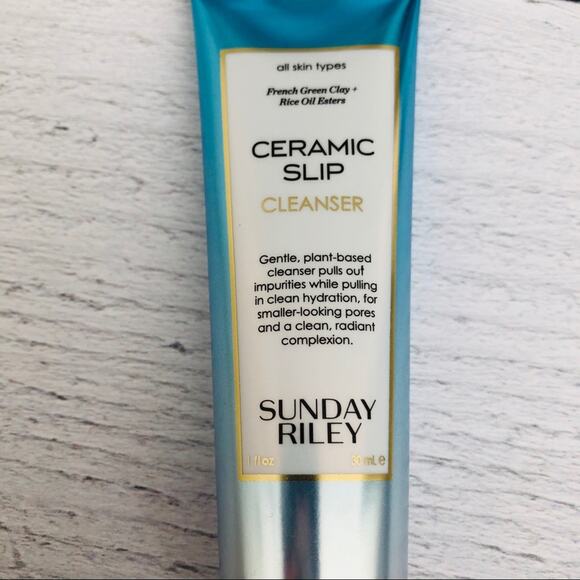 Sunday Riley Ceramic Slip Cleanser 1 fl oz/30ml deluxe sample travel size - Picture 3 of 3
